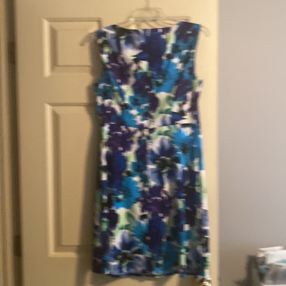 Colorful sleeveless dress, wore 1 time to wedding size 10 - Picture 2 of 3